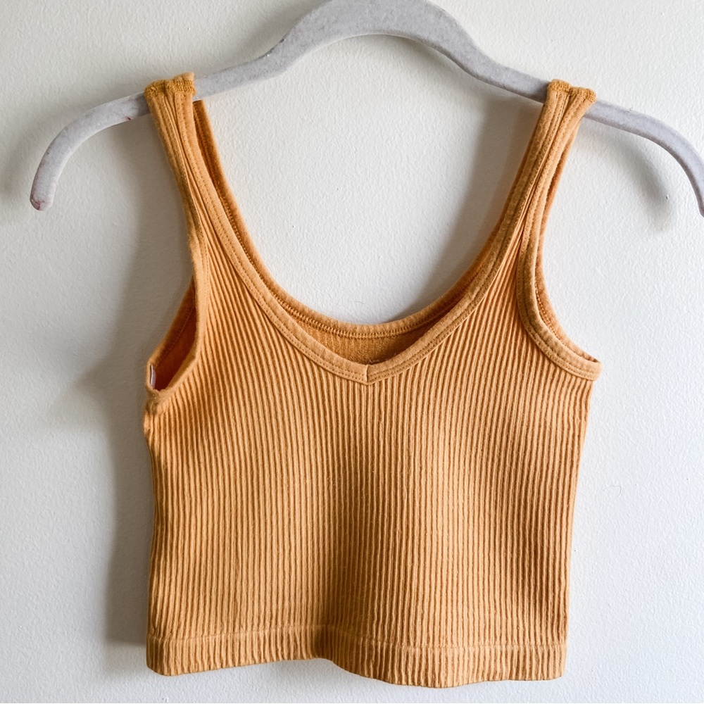 Out From Under Ribbed Cropped Tank Top - Picture 5 of 8
